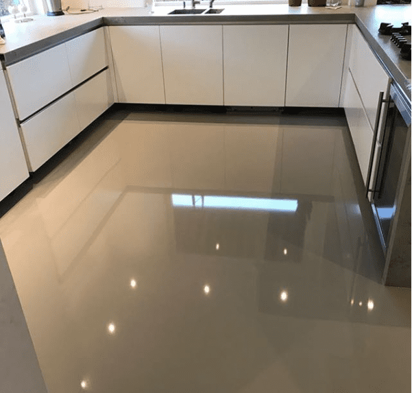 Slip-resistant epoxy kitchen floor installed in a Melbourne residential kitchen – seamless, hygienic, and easy to maintain.